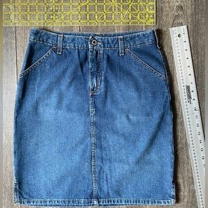 6 Tommy Hilfiger 90’s midi denim skirt. “Sharon”